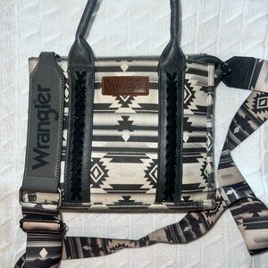 Wrangler Black and Gray Geometric Crossbody Bag